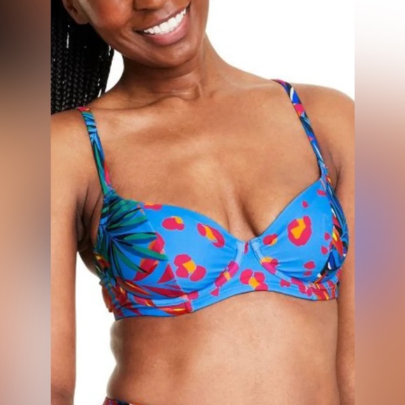 ✨5 for $15✨ Tabitha Brown Target Tropical Print Bikini Top - Picture 2 of 10